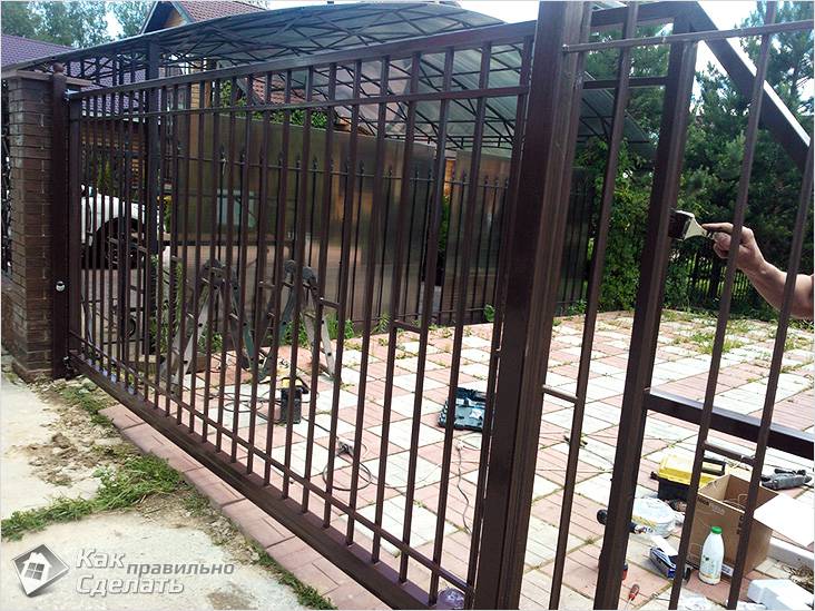 Как сделать раздвижные ворота: пошаговая инструкция с чертежами