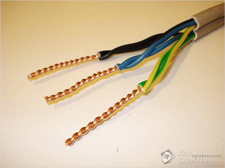Как соединить провода в распределительной коробке