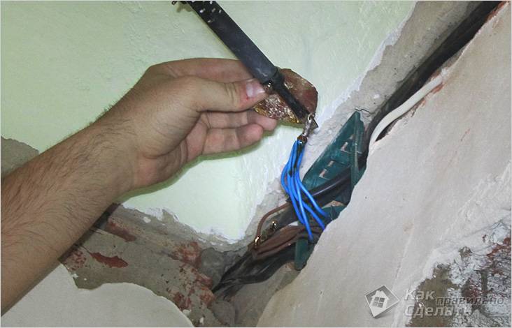 Как соединить провода в распределительной коробке