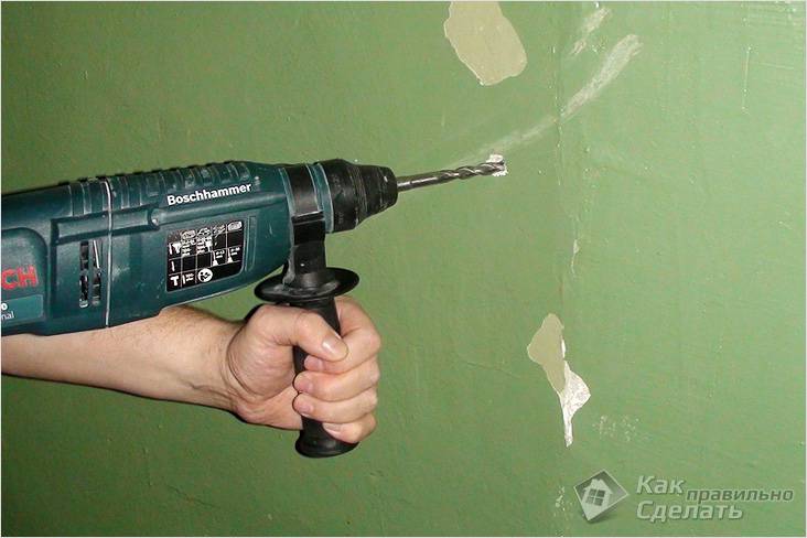 Как забивать дюбеля в стену