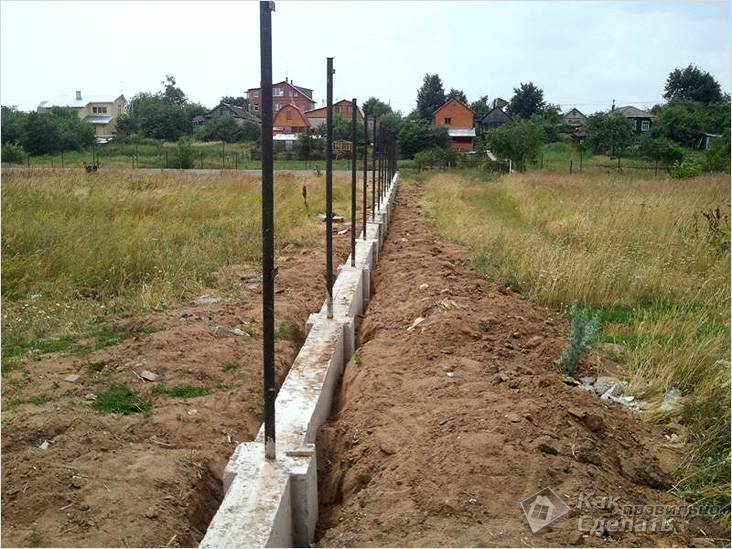 Кирпичный забор своими руками