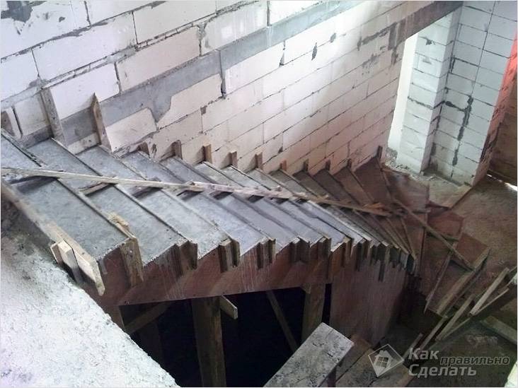 Монолитная лестница своими руками