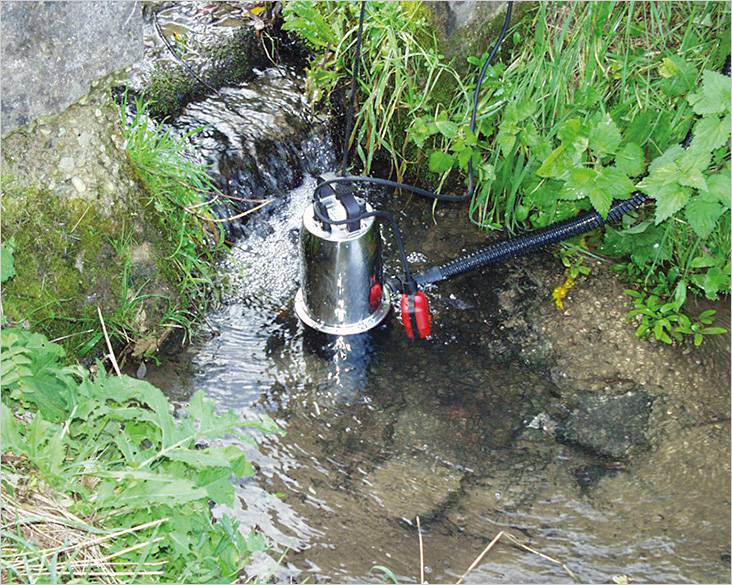 Насос для полива из бочки Насос для полива из бочки