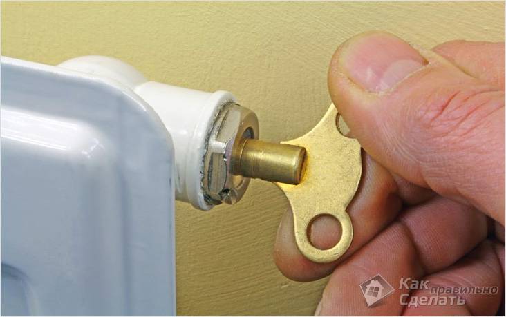 Почему стучат трубы отопления