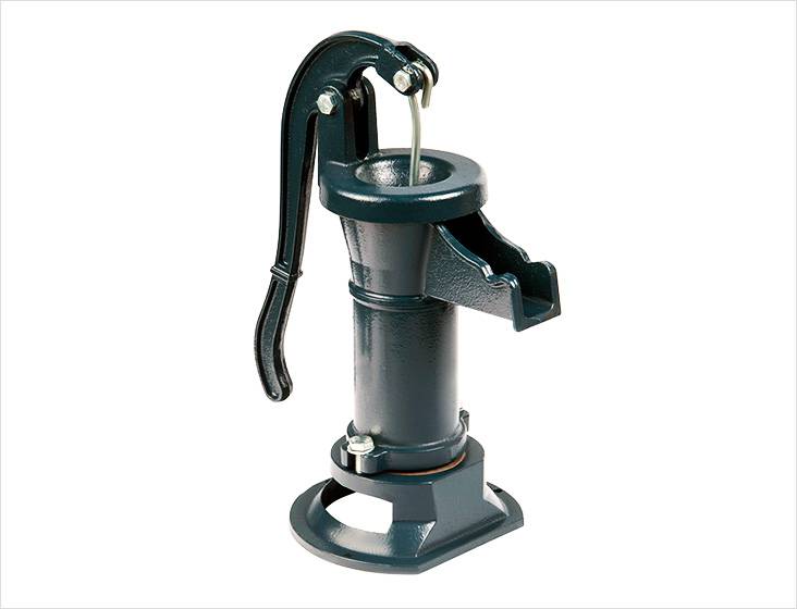 Ручной насос для воды из скважины
