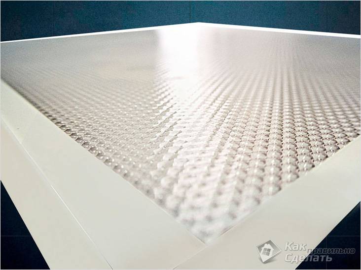 Светильники для потолка Армстронг