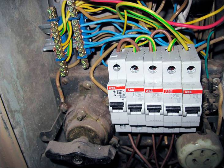 Теплый пол под линолеум на деревянный пол