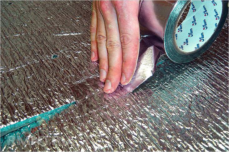 Теплый пол под линолеум на деревянный пол