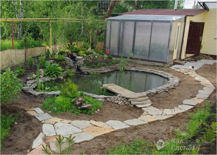 Водоем на дачном участке