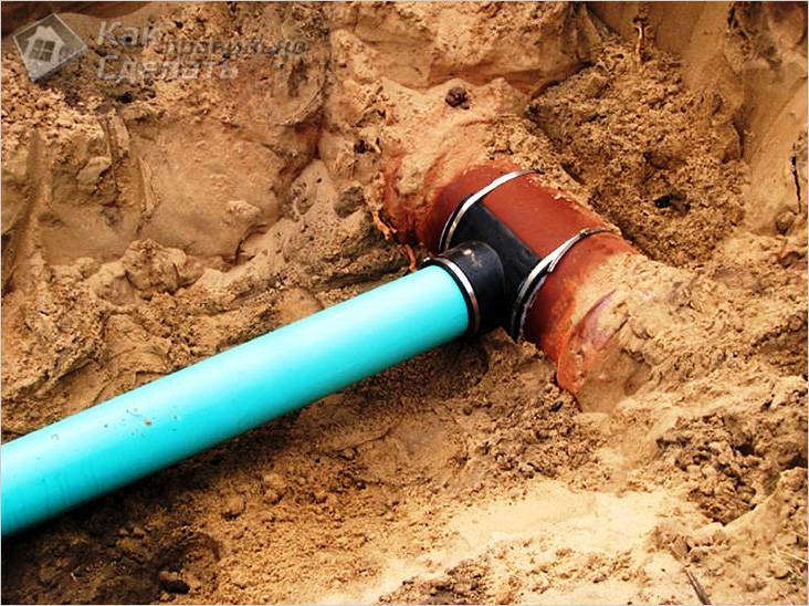 Врезка в канализационную трубу