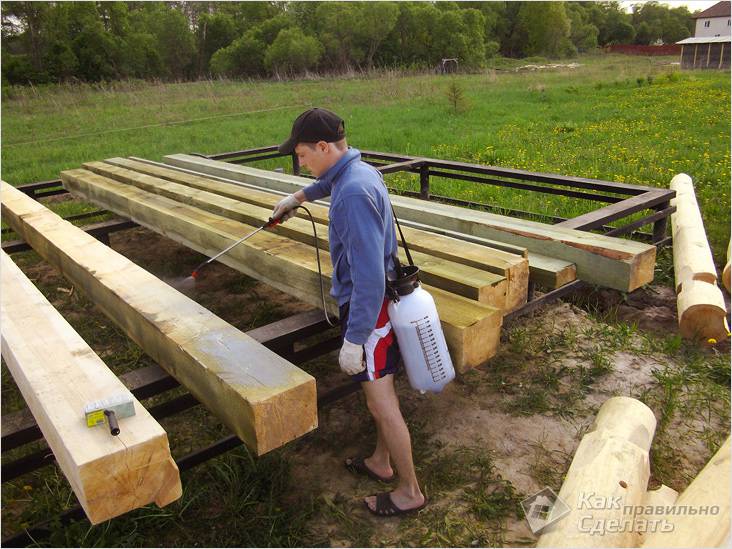 Закрытая беседка своими руками