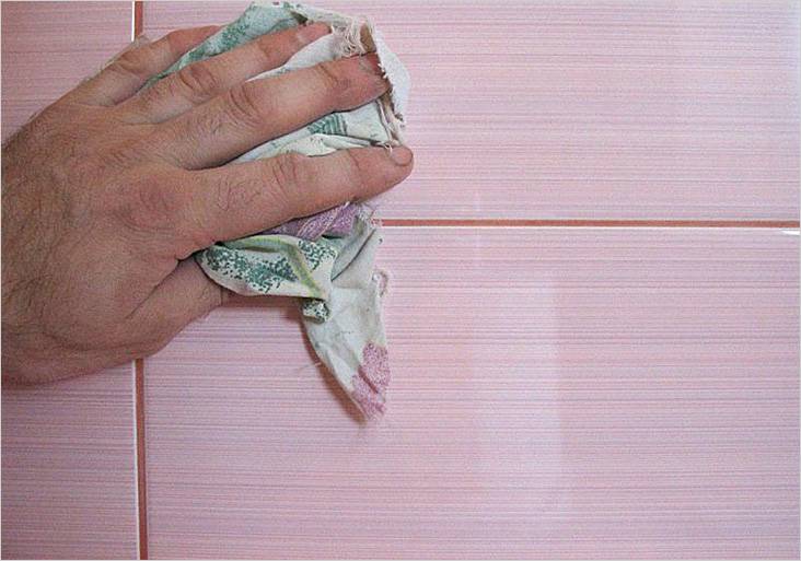 Затирка швов плитки в ванной своими руками