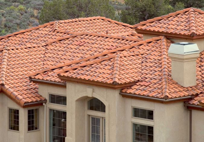 Черепиця для даху: натуральна цементно-піщана