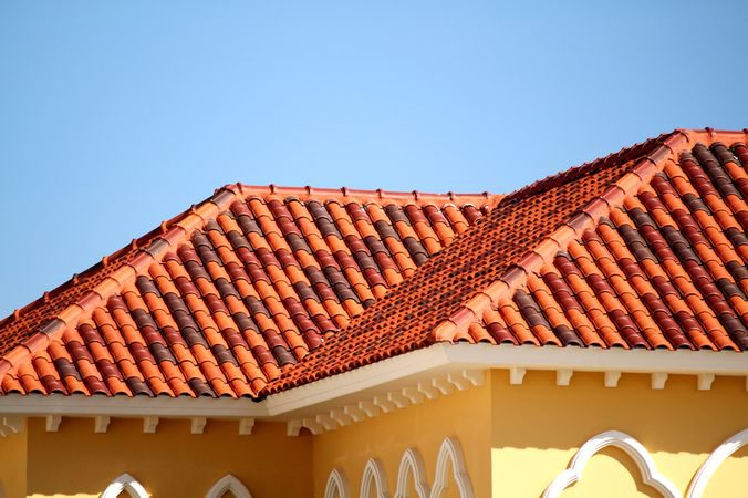 Черепиця для даху: натуральна цементно-піщана