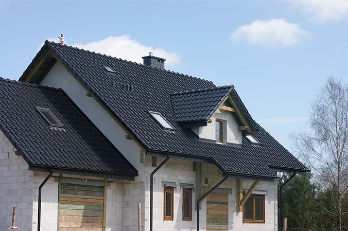 Черепиця для даху: натуральна цементно-піщана