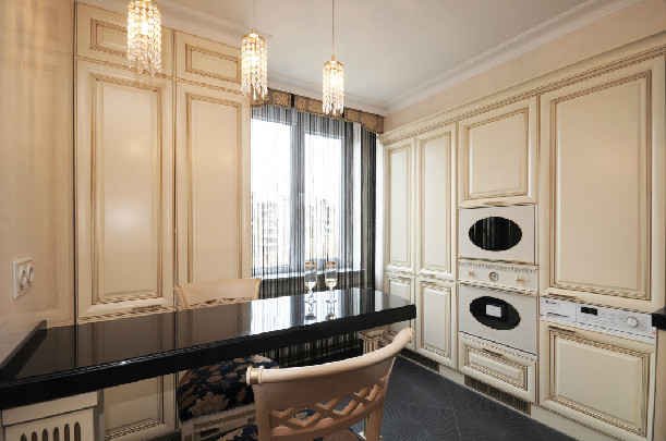 Дизайн білої кухні