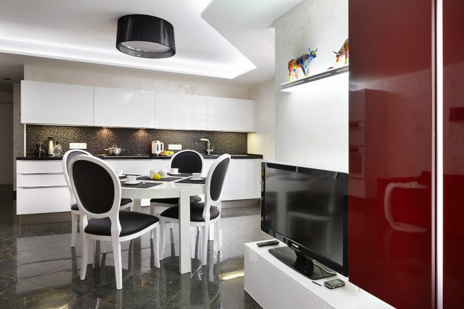 Дизайн білої кухні