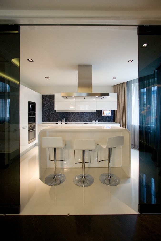 Дизайн білої кухні