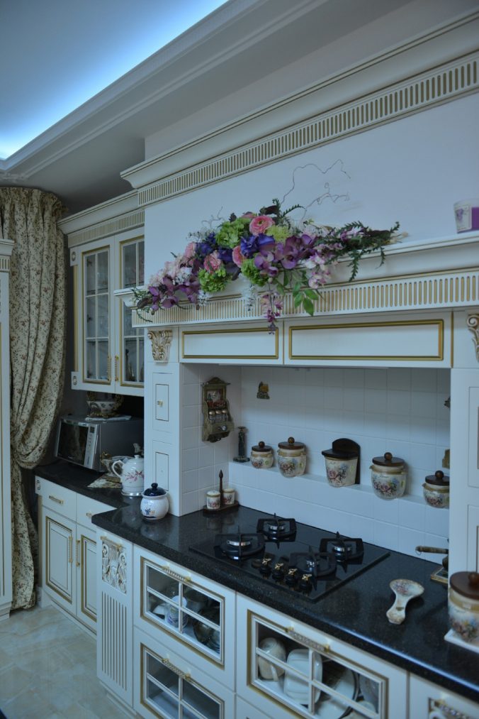 Дизайн білої кухні