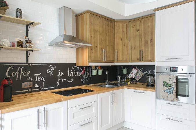 Дизайн білої кухні