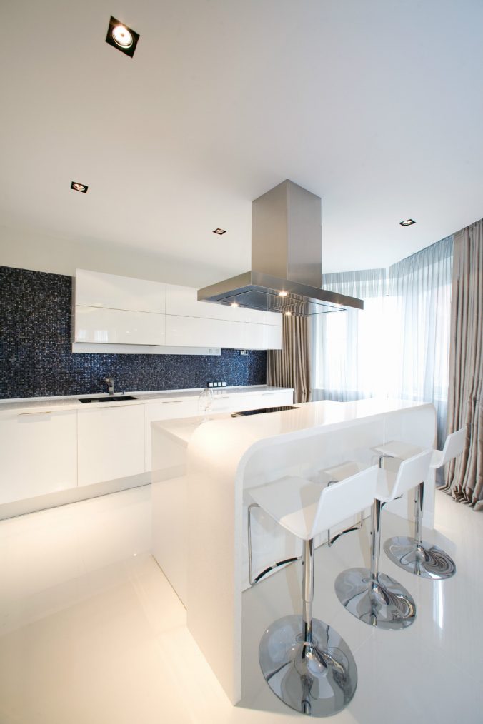 Дизайн білої кухні