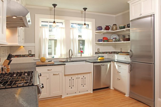 Фото інтер’єрів маленьких кухонь