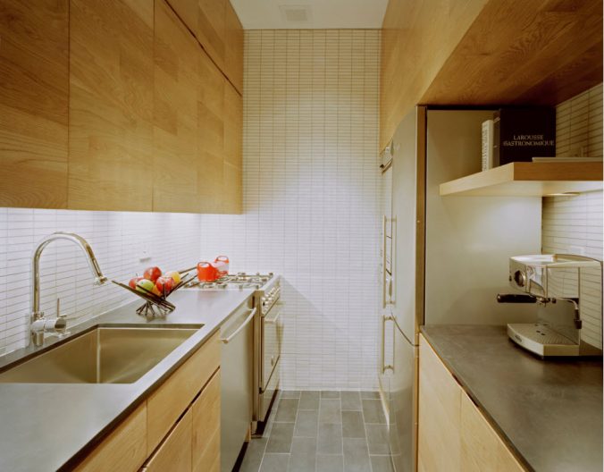 Фото інтер’єрів маленьких кухонь