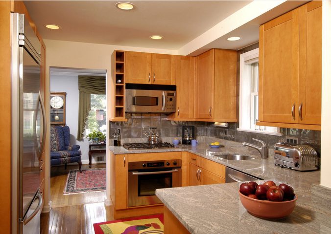 Фото інтер’єрів маленьких кухонь