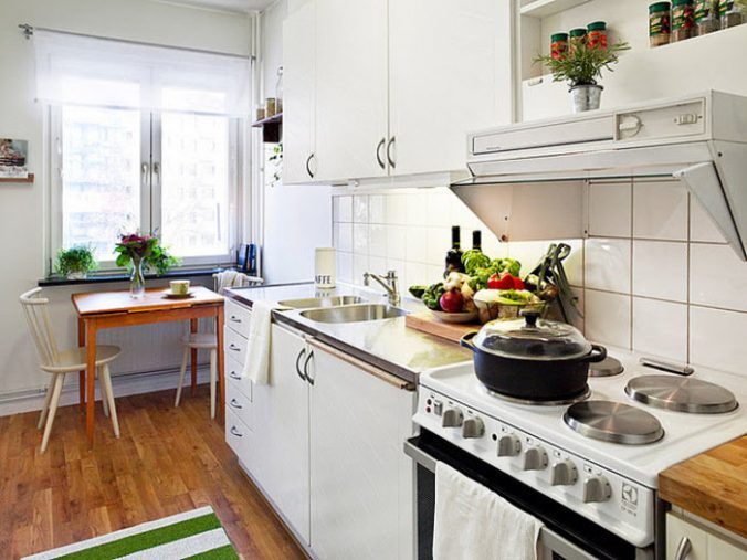 Фото інтер’єрів маленьких кухонь