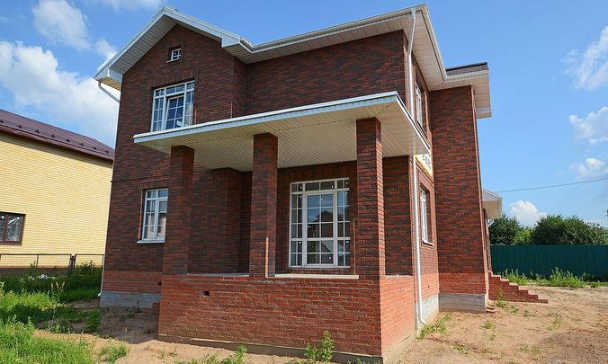 Керамічна цегла: характеристики ГОСТ і фото цегляних будинків