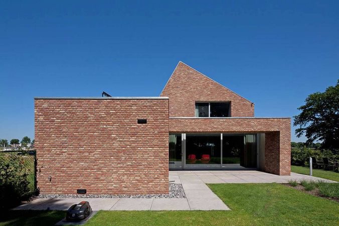 Керамічна цегла: характеристики ГОСТ і фото цегляних будинків