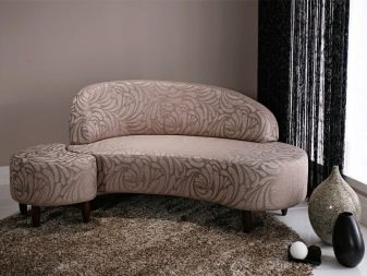 М’які меблі для вітальні (60 фото): набір меблів для вітальні в класичному стилі, огляд сучасних комплектів красивою модульної меблів, італійські м’які гарнітури в дизайні інтер’єру