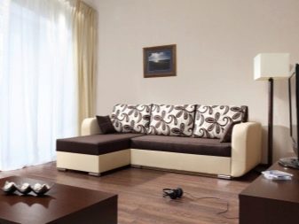 М’які меблі для вітальні (60 фото): набір меблів для вітальні в класичному стилі, огляд сучасних комплектів красивою модульної меблів, італійські м’які гарнітури в дизайні інтер’єру