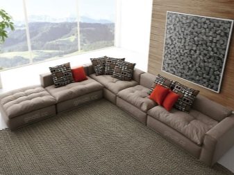 М’які меблі для вітальні (60 фото): набір меблів для вітальні в класичному стилі, огляд сучасних комплектів красивою модульної меблів, італійські м’які гарнітури в дизайні інтер’єру