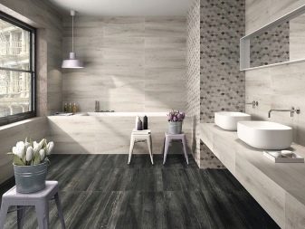 Плитка під дерево у ванній (56 фото): настінна керамічна плитка в ванній кімнаті, дизайн світлої плитки на стінах і на підлозі, інші варіанти