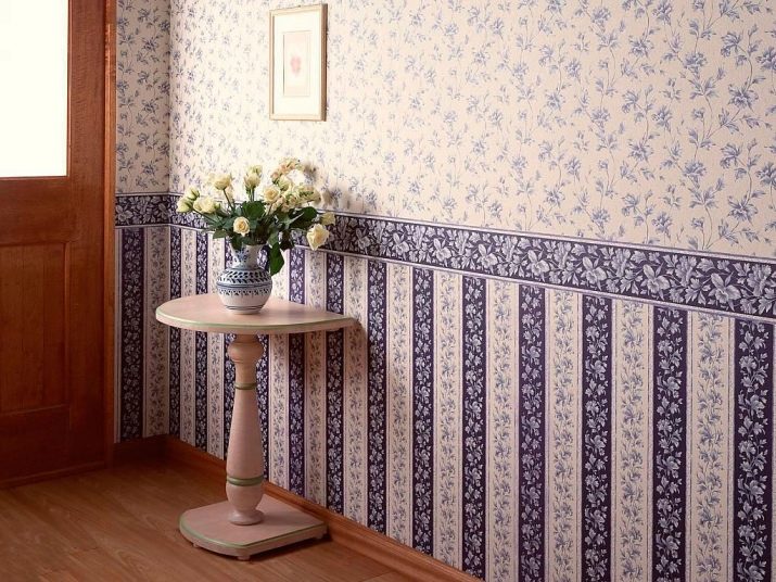 Шпалери в коридор, передпокій (121 фото): дизайн шпалер, вибір в передпокій з темними і світлими дверима, миються сірі і смугасті, білі і зелені шпалери в інтер’єрі