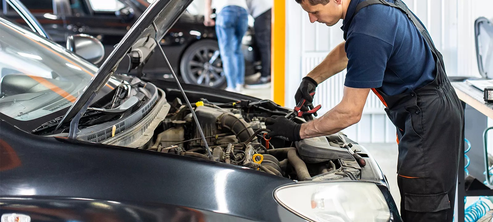 подушка двигуна