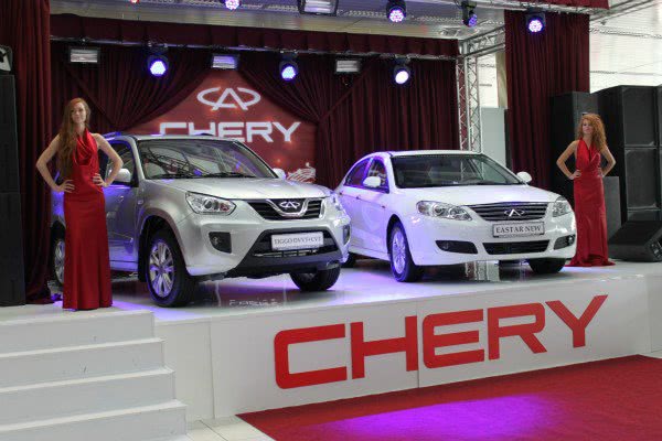 Chery показала киевлянам новую малолитражку