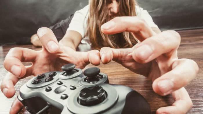 Главная / Техника и электроника / Затягивают ли компьютерные игры? Может ли развиться зависимость от игры и как ее избежать