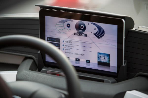 Honda представила новый серийный электромобиль