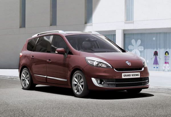 Какие новинки появятся в автосалонах в 2012 году