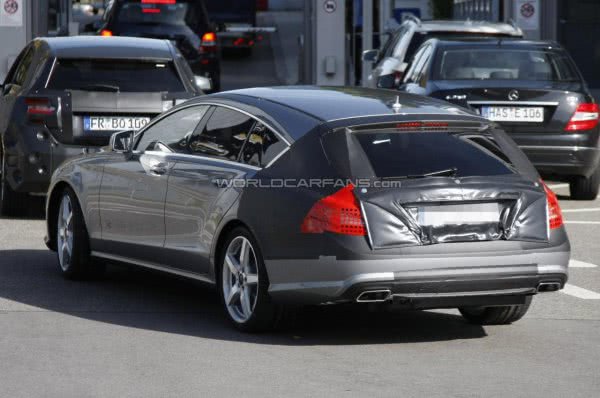 Mercedes начал испытания спортивного универсала