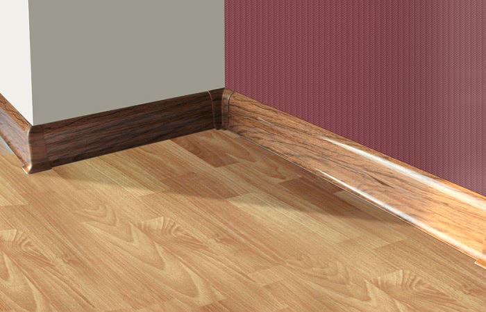 Монтаж напольного пластикового плинтуса