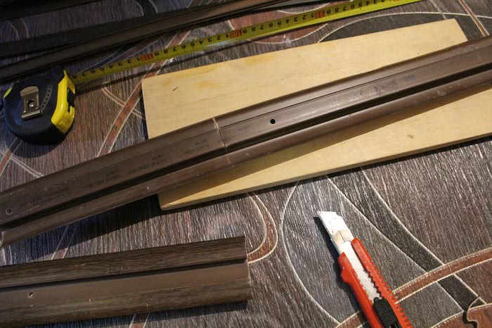 Монтаж напольного пластикового плинтуса