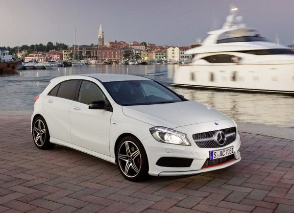 Названы украинские цены на новый Mercedes A-Class