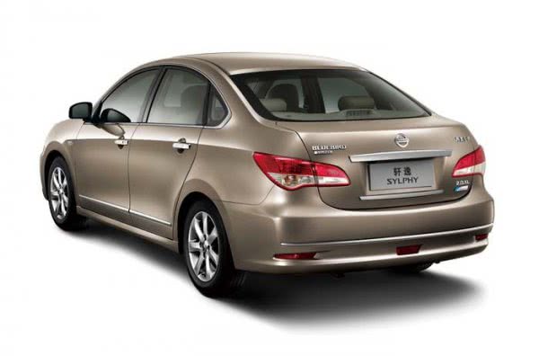 Новый Nissan Almera поставили на конвейер АвтоВАЗа