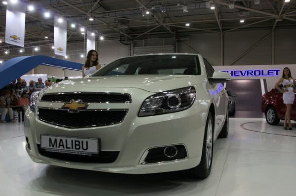 SIA 2012: Chevrolet привезла новый седан класса Сонаты