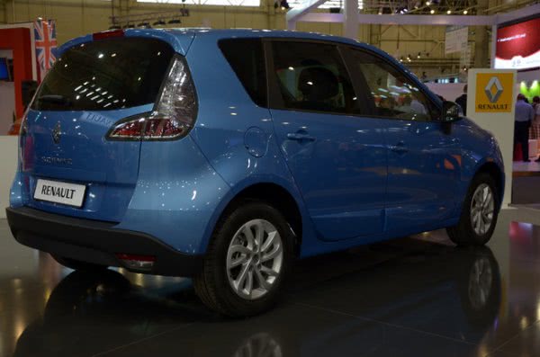 SIA 2012: Renault назвала цены на новые Megane и Scenic