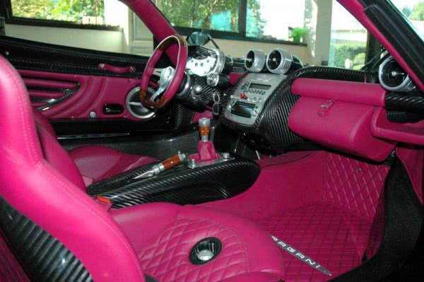 Украинец купил суперкар за миллион с лишним долларов