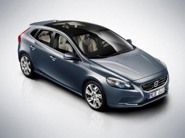 Volvo рассекретила новую модель С-класса